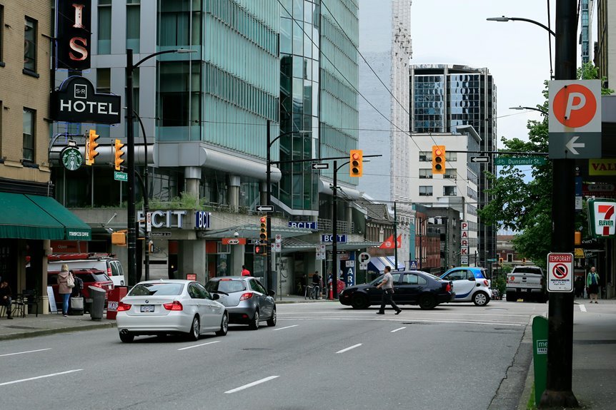 starbucks trenta cup size